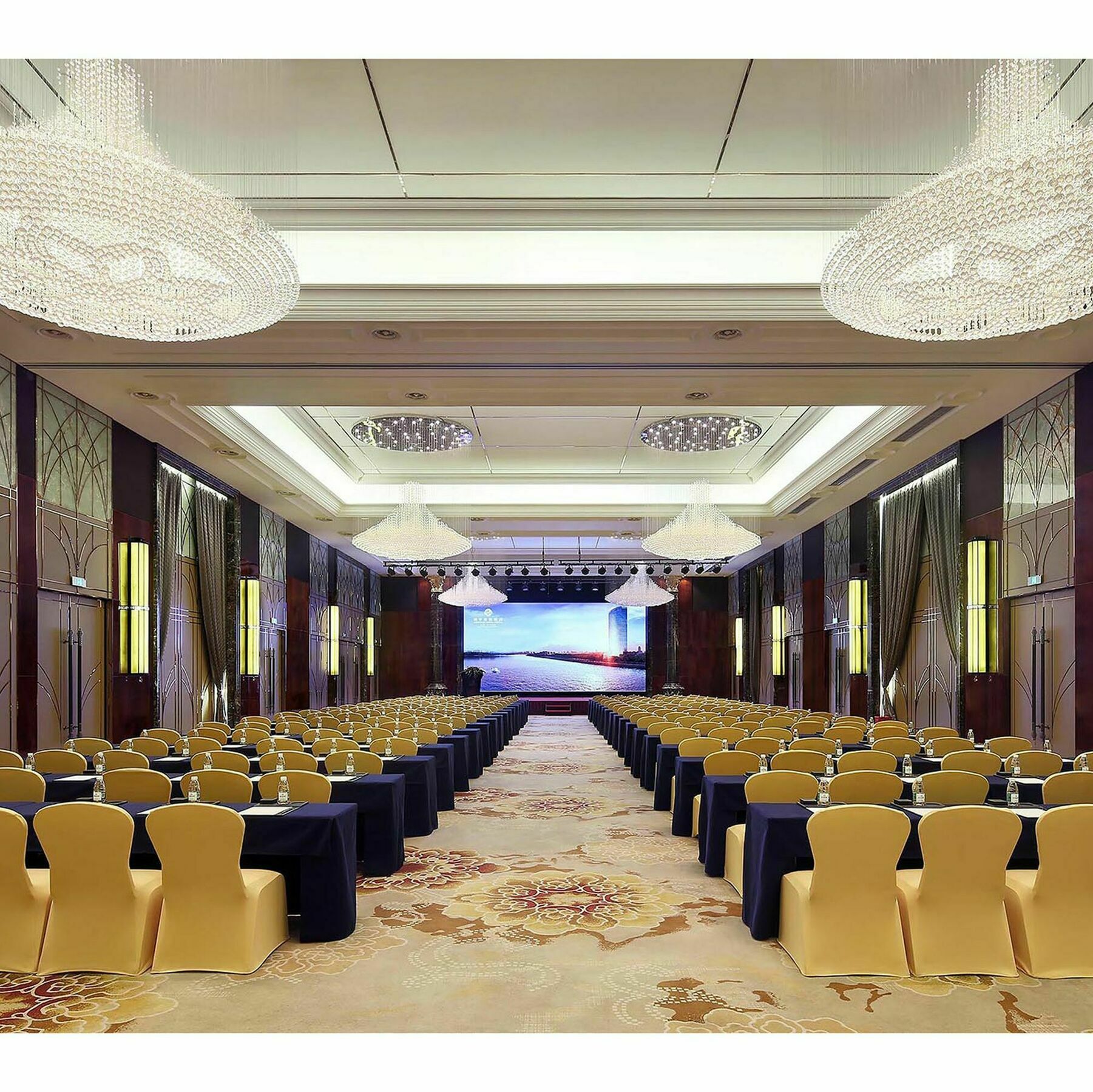 Minyoun Chengdu Kehua Hotel - Member Of Preferred Hotels & Resorts Exterior foto
